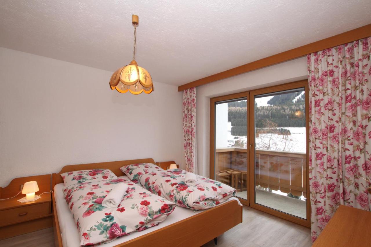 Haus Schoene Aussicht Berwang Exterior photo